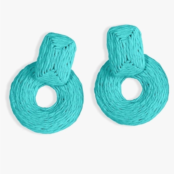 Raffia Door Knocker Women’s Earrings - Handcrafted Boho Chic Statement Jewelry - Picture 1 of 6